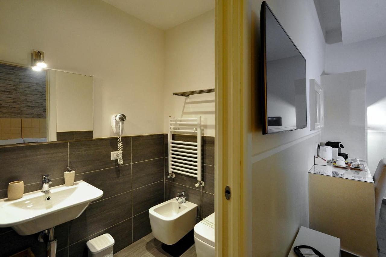 Bed & Breakfast Domus Castroni Pompeo Magno 3*