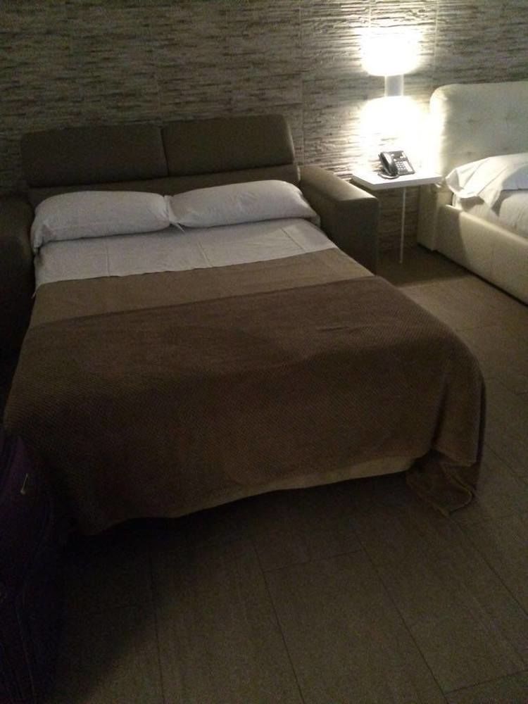 Domus Castroni